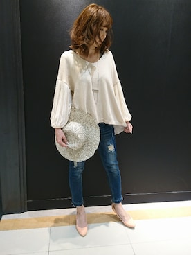 「INTERPLANET（インタープラネット）のアイテム」を使った、KOZUUさん（レディース・162cm）の春コーディネート