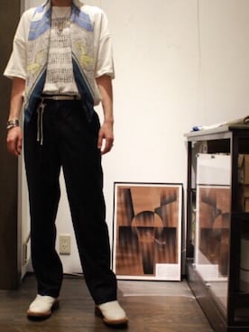 「URBANRESEARCH」｜「アイテム（スラックス）」を使った、Makiyaさん（メンズ・175cm）の夏コーディネート