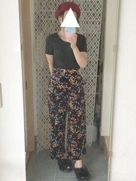 「GU（ジーユー）のアイテム（パンツ、ブラック系）」を使った、tomokoさん（レディース・164cm）の秋コーディネート