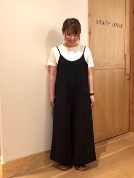 「coenスタッフスタイリング」｜「アイテム（オールインワン・サロペット）」を使った、coen むなかたさん（レディース・149cm）の春コーディネート