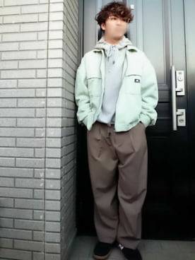 「Time is on（タイムイズオン）のアイテム（パンツ）」を使った、youさん（メンズ・162cm）の秋コーディネート