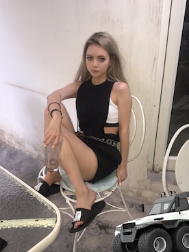 「RIPNDIP（リップンディップ）のアイテム（ビーチサンダル）」を使った、casperさん（レディース・168cm）の夏コーディネート