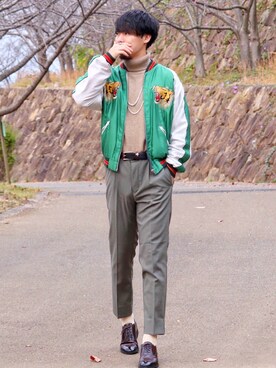 スカジャンを使った ベージュ のメンズ人気ファッションコーディネート Wear