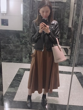 「earth music&ecology（アースミュージックアンドエコロジー）のアイテム（フォーマルスーツ/小物）」を使った、Stephanieeeさん（レディース・170cm）の秋コーディネート