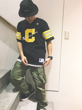 「Champion（チャンピオン）のアイテム（ジャージ）」を使った、H$IΛИGさん（メンズ・165cm）の夏コーディネート