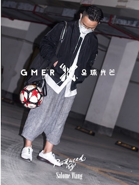 Yuu is wearing GMER