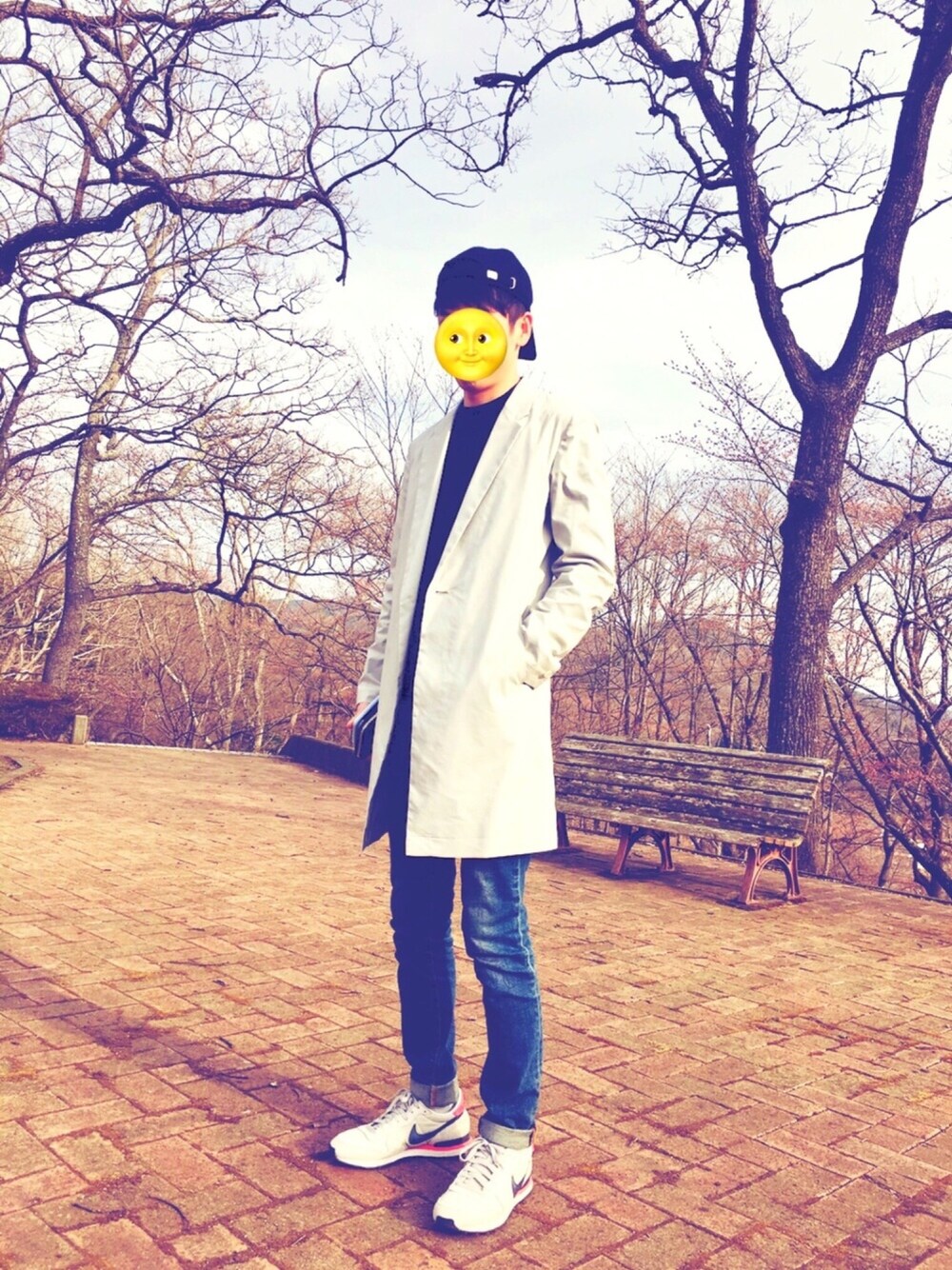 N.HOOLYWOODのトレンチコートを使った人気ファッションコーディネート