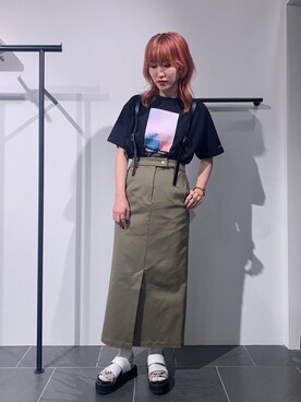 KUMiさんの「サスツキマキシナロースカート」を使ったコーディネート