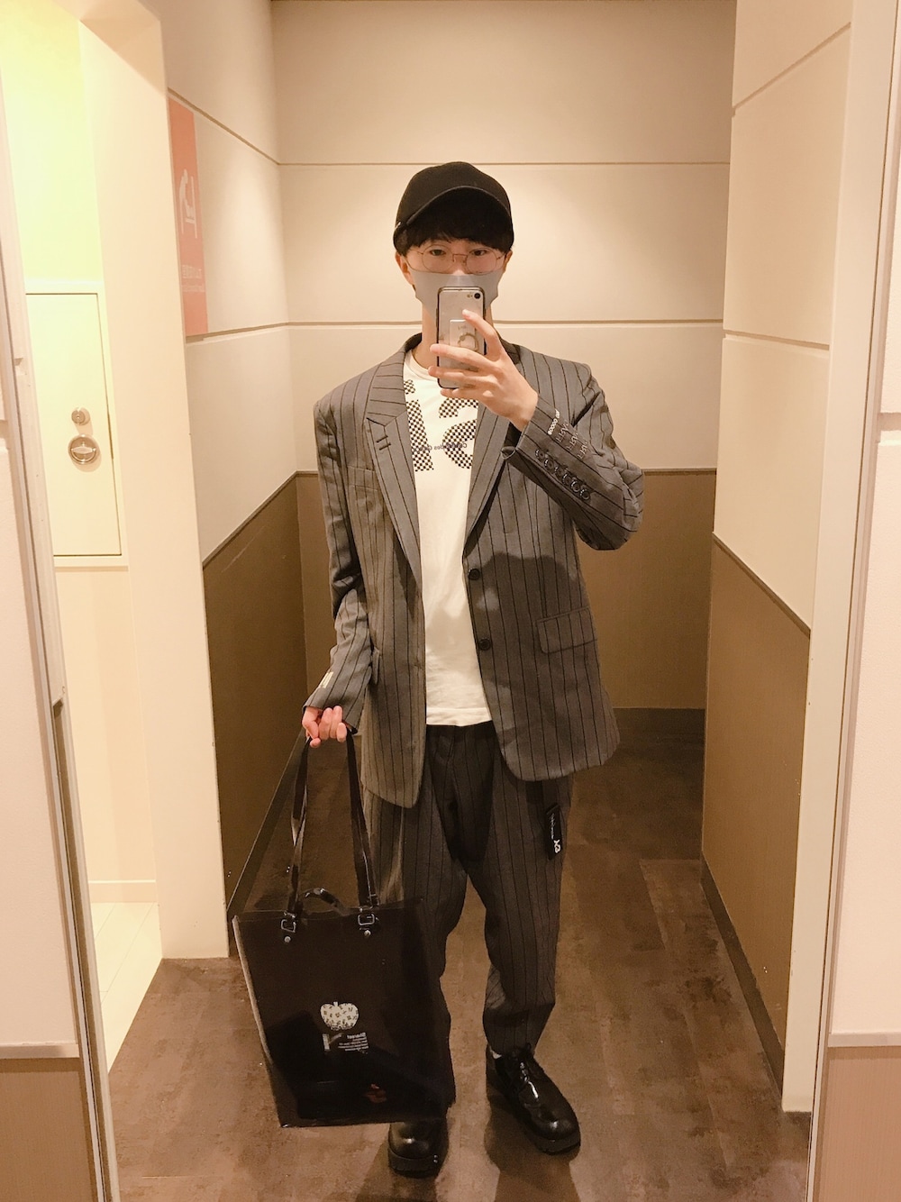 「休日スタイル、セットアップ、SHAREEF、COMME des GARCONS、Y-3、whoop'-de-doo'、シンプル」｜「arthのアイテム（キャップ、ブラック系）」を使った、tetsuさん（メンズ・172cm）の夏コーディネートの1枚目の写真