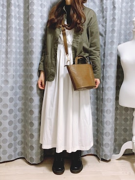 「アイテム（シャツワンピース）」を使った、Rumiさん（レディース・164cm・20代）の秋コーディネート