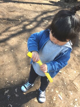 「西松屋（ニシマツヤ）のアイテム（ノーカラージャケット）」を使った、miiさん（キッズ・80cm）の春コーディネート