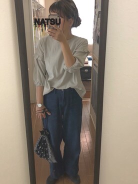 「袖ボリューム」｜「アイテム（アナログ腕時計）」を使った、NATSUさん（レディース・163cm）の春コーディネート