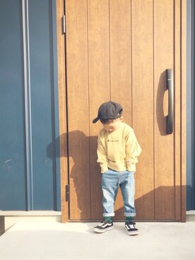 「靴下チラ見せ」｜「アイテム（スウェット）」を使った、いさちゃんさん（キッズ・100cm）の春コーディネート