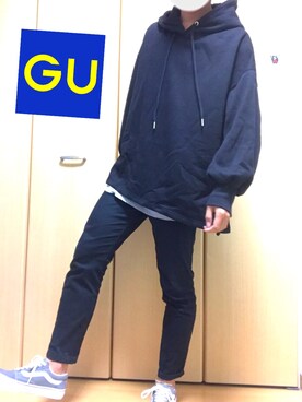 よーちゃん🇫🇷使用（GU）的時尚穿搭