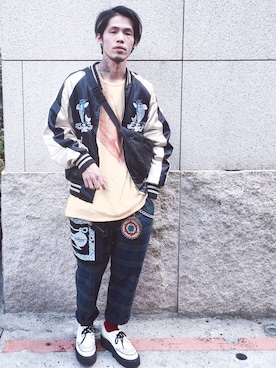 「N.HOOLYWOOD（N.ハリウッド）のアイテム（チノパンツ）」を使った、Harryさん（メンズ・171cm）の冬コーディネート