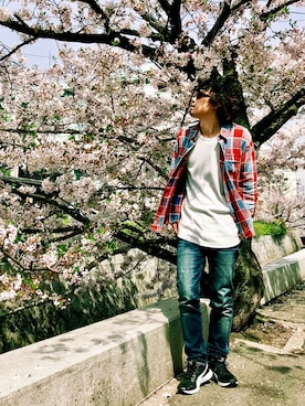 「MONO-MART（モノマート）のワッフルロング丈 Uネックプルオーバーカットソー/ロングスリーブ（Tシャツ/カットソー）」を使った、KEITA(ΦωΦ)さん（メンズ・181cm）の春コーディネート