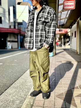 「オーバーサイズシャツ」｜「アイテム（セットアップ）」を使った、KEITA(ΦωΦ)さん（メンズ・182cm）の冬コーディネート