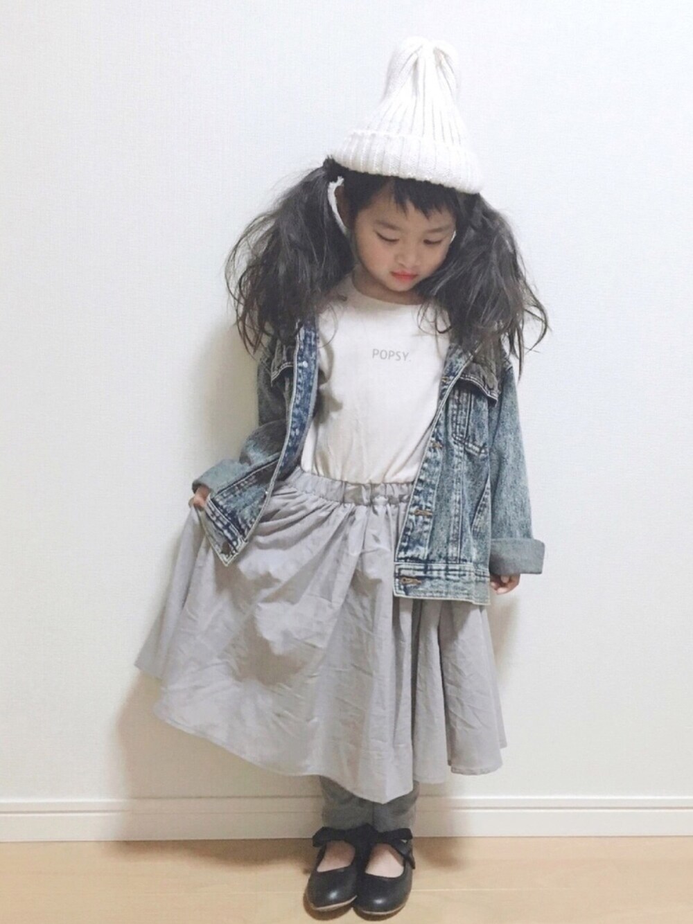 「プチプラ、プチプラコーデ、春色、デニジャケ、ドッキングワンピ、しまむら、女の子、おしゃれさんと繋がりたい」｜「GUのアイテム（デニムジャケット、ブルー系）」を使った、haruhinaさん（キッズ・100cm）の冬コーディネートの1枚目の写真