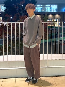 「グレージュ」｜りゅうのすけ🐲さん（メンズ・181cm）の秋コーディネート