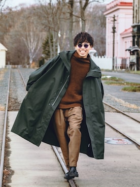 「KOMONO.（コモノ）のアイテム（サングラス）」を使った、Dr.Pesanさん（メンズ・174cm）の冬コーディネート