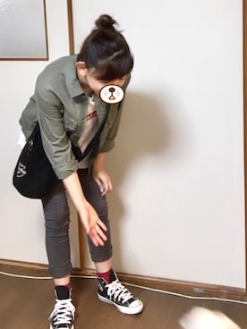 「カラーソックス」｜「アイテム（ミリタリージャケット）」を使った、いちこさん（レディース・160cm）の夏コーディネート