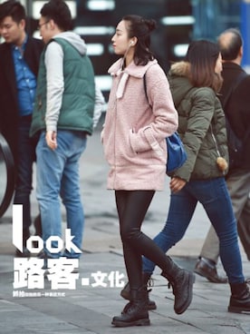 「miu miu（ミュウミュウ）のアイテム（その他アウター）」を使った、幸福一万年吧さん（レディース・165cm）の冬コーディネート
