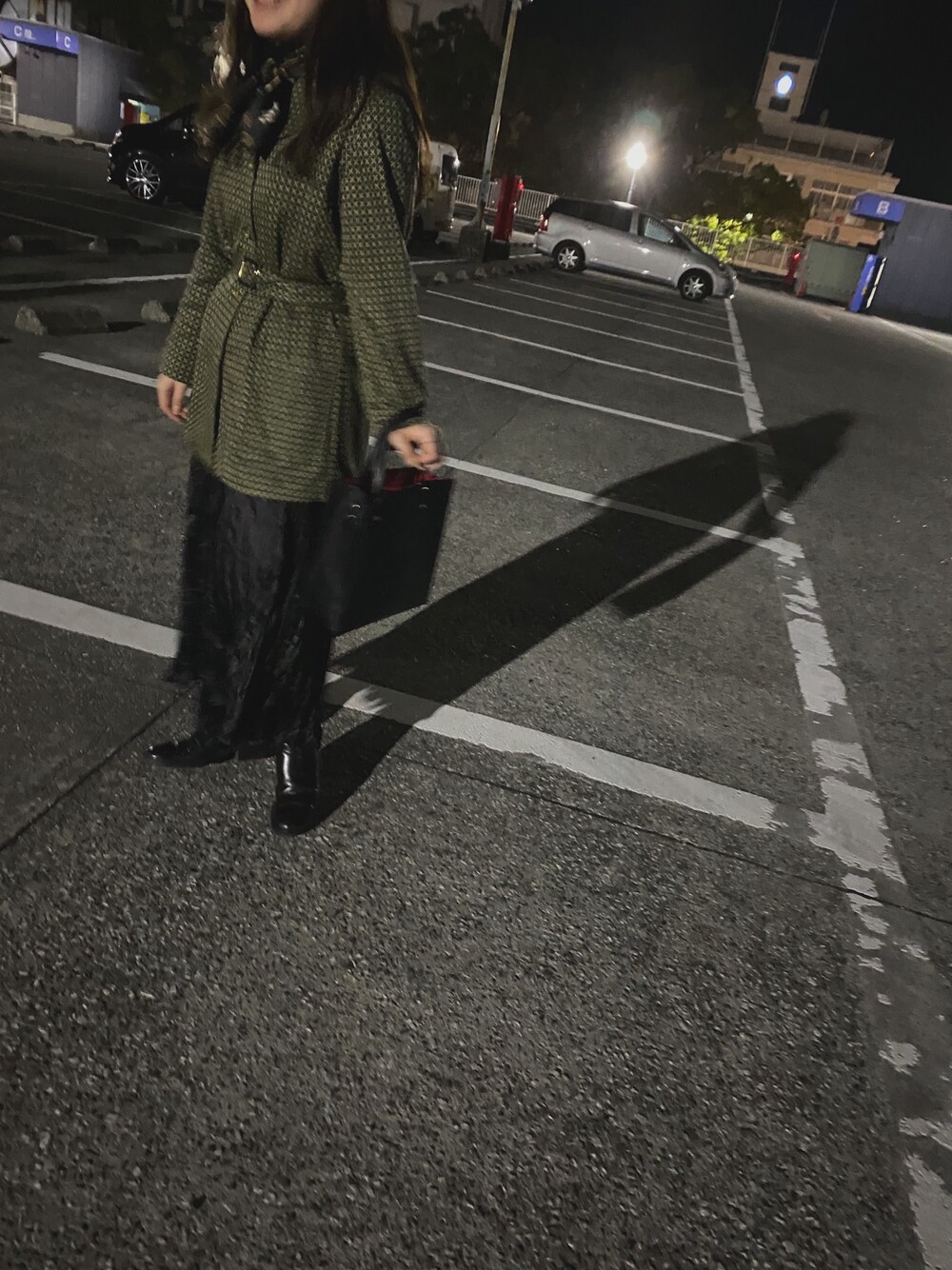 「ZARAのアイテム（ワンピース/ドレス、ブラック系）」を使った、豆子💭さん（レディース・151cm）の春コーディネートの1枚目の写真