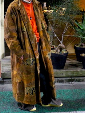 「古着コーデ」｜「アイテム（ムートンコート）」を使った、Rodanさん（メンズ・178cm）の冬コーディネート