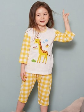 「アイテム（ルームウェア/パジャマ、イエロー系）」を使った、KidsTeddyさん（キッズ・100cm）の冬コーディネート