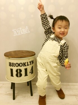 「GLOBAL WORK（グローバルワーク）の【キッズ】コーデュロイサロペット/727636 （サロペット/オーバーオール、ホワイト系）」を使った、♡Mei♡さん（キッズ・100cm）の冬コーディネート