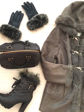 「LouisVuitton」｜「アイテム（ムートンコート）」を使った、kanaさん（レディース・158cm）の冬コーディネート
