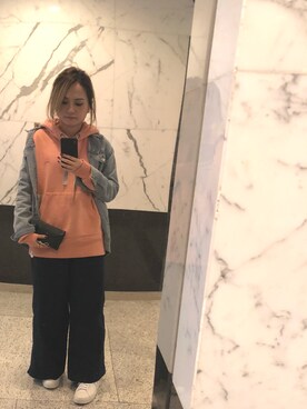 Amelie Ong さんのコーディネート