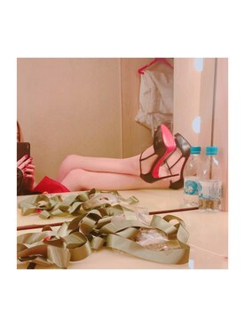 Amelie Ong さんのコーディネート