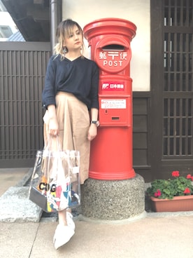 「MM6 Maison Margiela（ｴﾑｴﾑｼｯｸｽ ﾒｿﾞﾝ ﾏﾙｼﾞｪﾗ）のアイテム（財布/小物）」を使った、Amelie Ong さん（レディース・160cm）の夏コーディネート