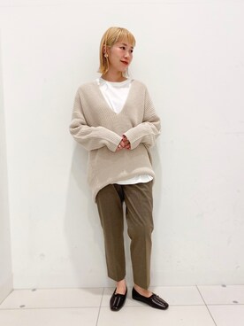 「キーネック」｜「アイテム（その他シューズ）」を使った、Hashimotoさん（レディース・157cm）の秋コーディネート