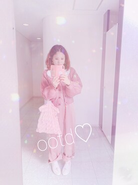 「ゆるニット」｜「アイテム（オールインワン・サロペット）」を使った、Tomomilkyさん（レディース・156cm）の秋コーディネート