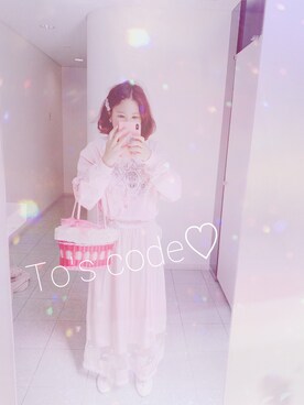 「Ank Rouge（アンクルージュ）のアイテム（パンツ）」を使った、Tomomilkyさん（レディース・156cm）の春コーディネート