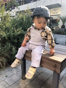 「PETIT BATEAU（プチバトー）のアイテム（サロペット/オーバーオール）」を使った、KOSEさん（キッズ・80cm）の冬コーディネート