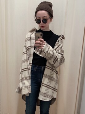 「Ungrid（アングリッド）のハイウエストストスリ（デニムパンツ）」を使った、庄司　未菜美さん（レディース・159cm）の冬コーディネート