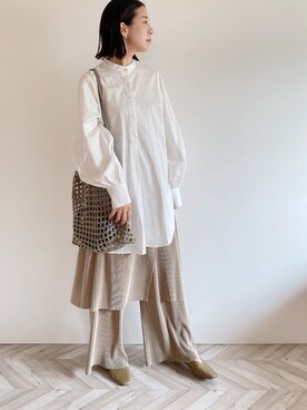 「TODAYFUL（トゥデイフル）のアイテム（イヤリング（片耳用））」を使った、RIKAさん（レディース・168cm）の秋コーディネート