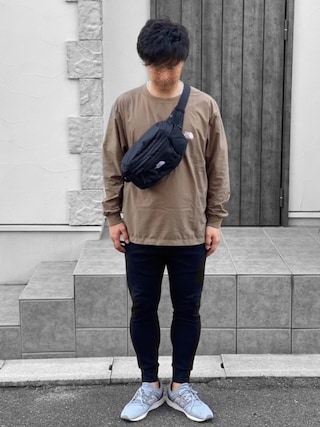 コーデのアクセントに☆【KITH】ペイズリーホーボーボディバッグ コーデのアクセントに☆【KITH】ペイズリーホーボーボディバッグ