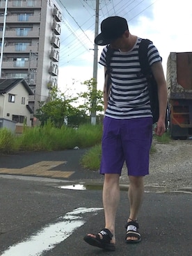 「Doシンプル部」｜「アイテム（チノパンツ）」を使った、k!o!👶👶さん（メンズ・171cm）の夏コーディネート