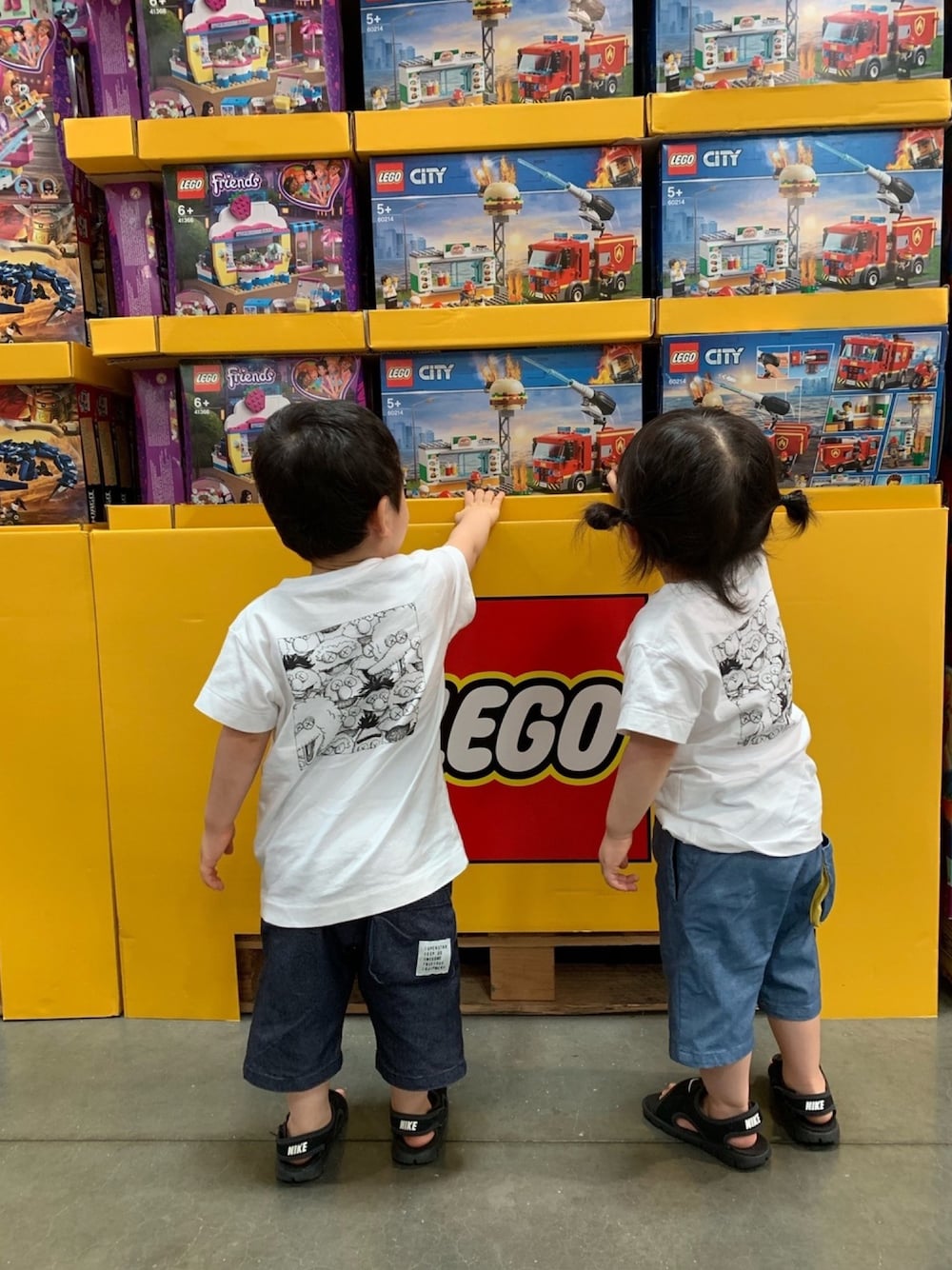 ãã¯ã€ãç³»ã®Tã·ã£ã/ã«ãããœãŒããã©ãã¯ç³»ã®ãµã³ãã«ããã©ãã¯ç³»ã®ã€ã³ããªã¢ãççšãããããºã®ç§ã³ãŒãã£ããŒãã®1æç®ã®åç