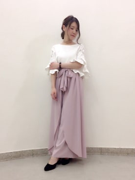 「Supreme.La.La.（シュープリームララ）のアイテム（パンツ）」を使った、Kana Takeyachiさん（レディース・159cm）の秋コーディネート