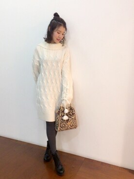「Supreme.La.La.（シュープリームララ）のアイテム（ワンピース/ドレス）」を使った、Kana Takeyachiさん（レディース・159cm）の冬コーディネート