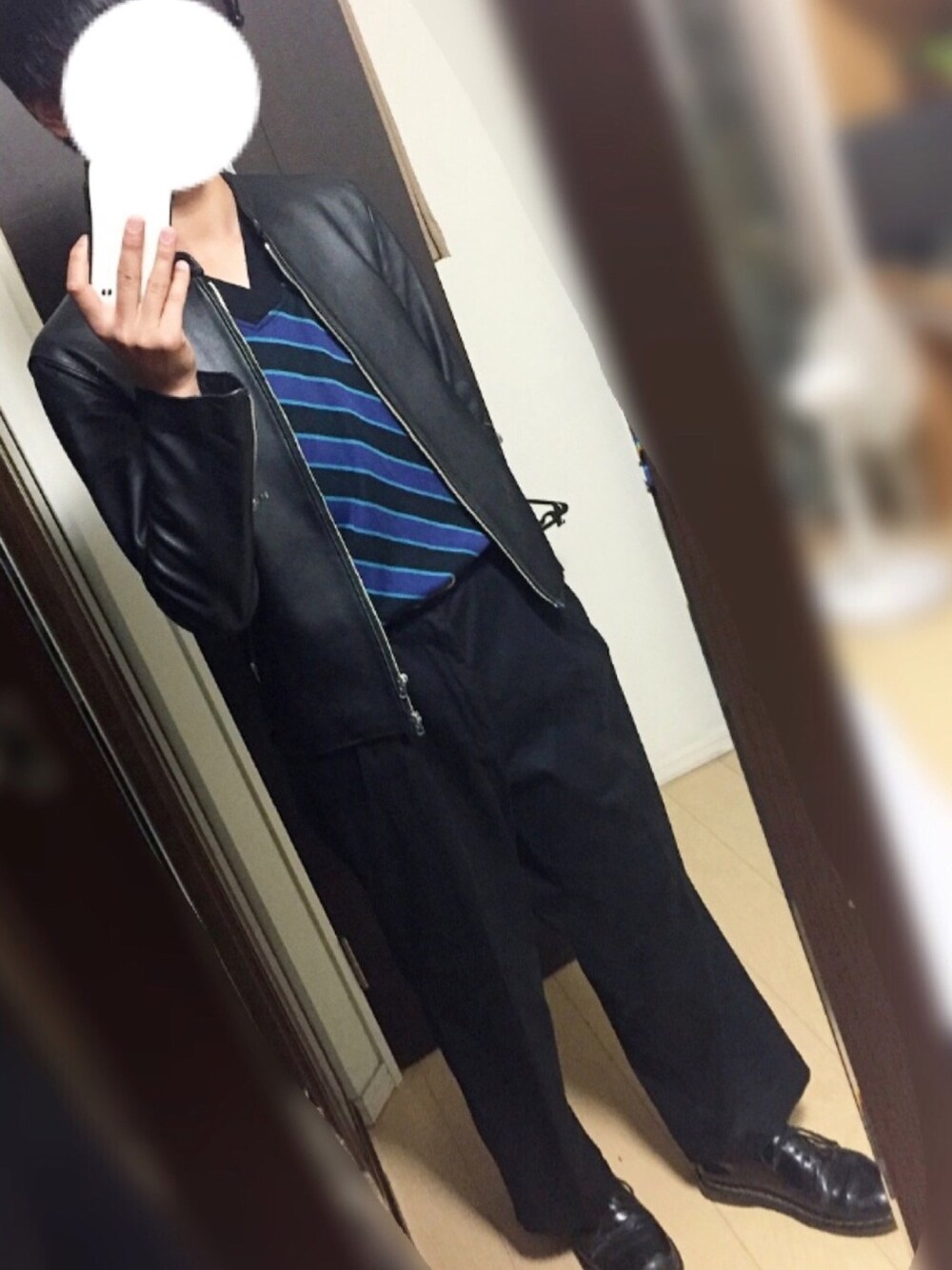 「秋のコーデ、ライダース、LIDnM、ワイドパンツ、Aシルエット、ブラック、SHAREEF」｜「LIDNMのLIDnM / リドム ラムレザーシングルライダース L-17（ライダースジャケット、ブラック系）」を使った、砂糖さん（メンズ・179cm）の秋コーディネートの1枚目の写真