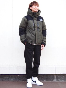 根本 健太郎さん(メンズ・178cm)の冬コーディネート