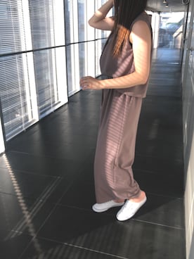 Lilly リリィさんのコーディネート