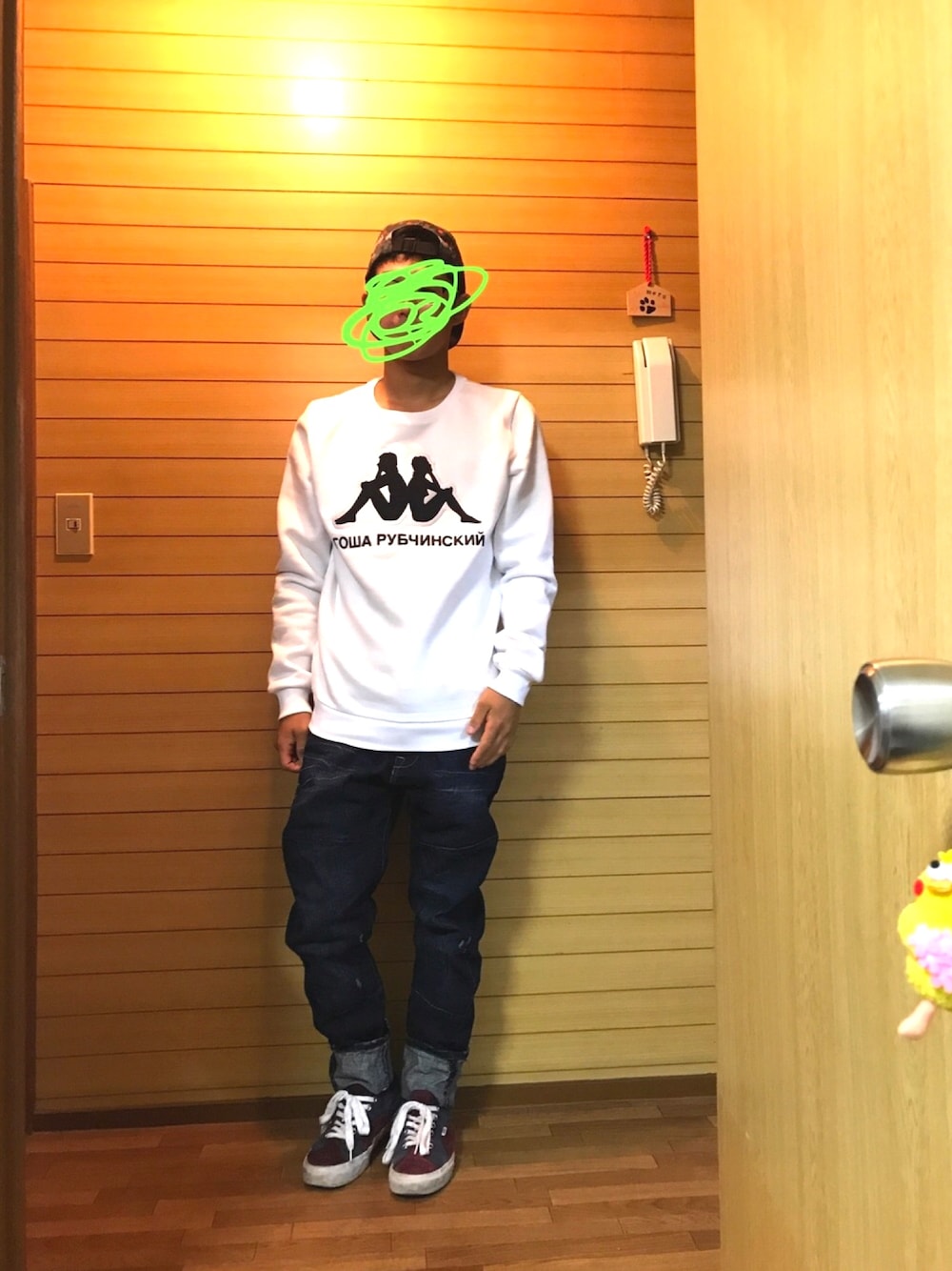 「gosha rubchinskiy、#supreme、#commedesgarcons、#vans」｜「Gosha Rubchinskiyのアイテム（トップス、ホワイト系）」を使った、しょさん（メンズ・165cm）の夏コーディネートの1枚目の写真