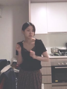 「KOOKAI（クーカイ）のアイテム」を使った、散步散步道さん（レディース・163cm）の春コーディネート